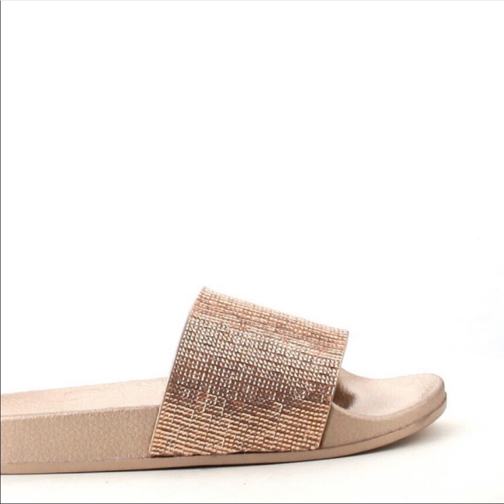 Super cute Rose Gold Star slides - Picture 6 of 8